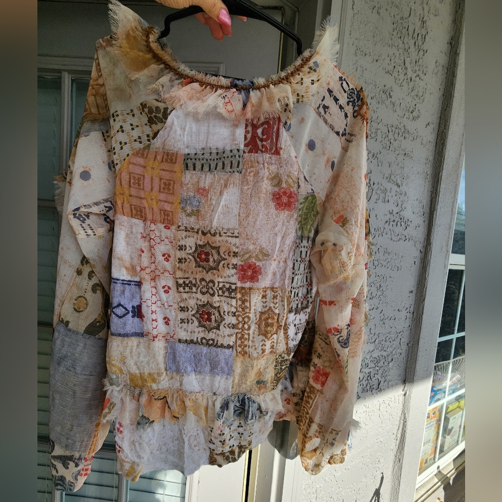 Tiny Anthropologie Bohemian Patchwork Ruffled Blo… - image 7